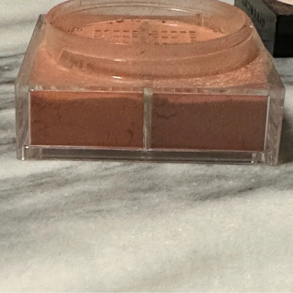 Givenchy Prisme Libre Blush Shade: 4 Organza Sienne 4 Color Loose Powder Blush
